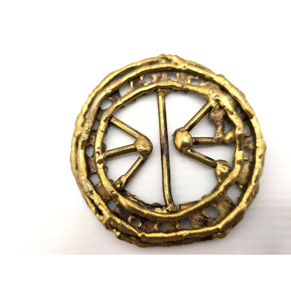 Vtg. Handcrafted Round Brass Belt Buckle Sash Scarf Slide 3